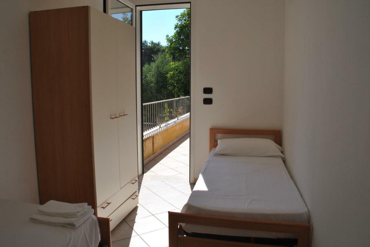 Appartamenti "Torre Del Mito" Santa Cesarea Terme Exterior foto
